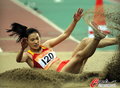 女子跳远韩国选手夺冠