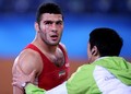 高清：男子自由式摔跤 伊朗选手礼萨受伤挂彩