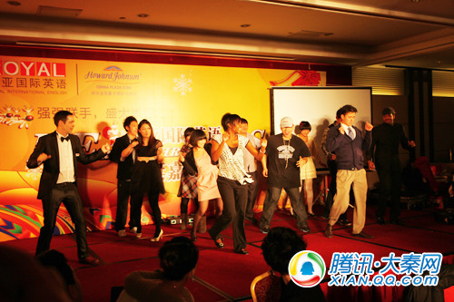 诺亚国际英语圣诞狂欢夜给力呈现 感谢2010
