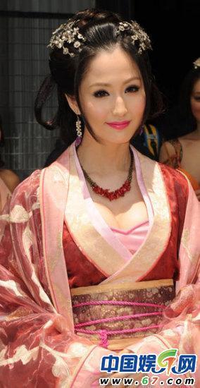 《<em>3D</em>肉蒲团》女主角蓝燕私房照曝光_腾讯大秦