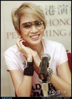 尚雯婕拍摄BTV春晚宣传片 造型酷似梅艳芳_