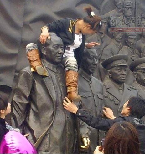 曝光90后学生的不文明行为 值得反思