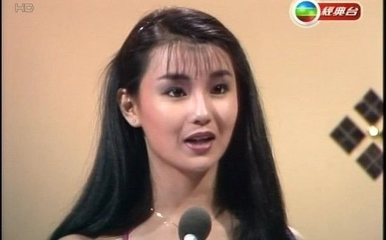 讲述历届港姐背后的传奇故事