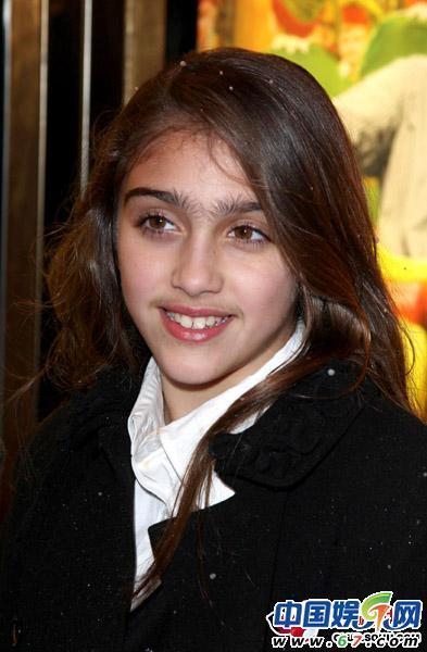 欧美最丑的名人小孩 麦当娜女儿长胡子还一字