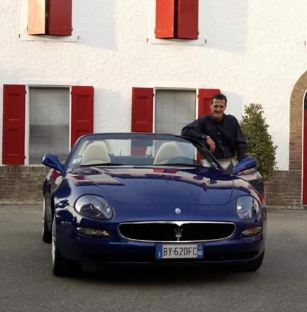 解密车王舒马赫的私人车库_汽车频道_大楚汽