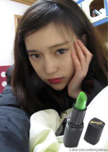 超像混血的90后小美女叶臻