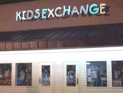 英国小学教5岁儿童性行为 全裸教材图文露骨