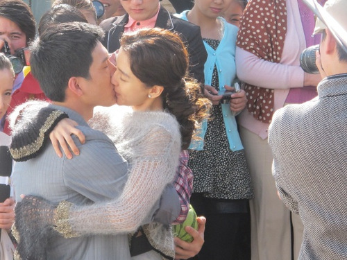 全球热恋 井柏然吻AngelaBaby 不怕晓明吃醋