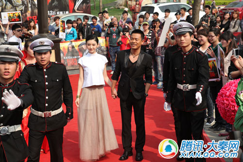 景甜孙红雷西安宣传+迟到三小时当场落泪(图)