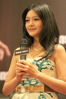 组图:大s来汉甜蜜谈 造人 :不痛我就拼命生_娱