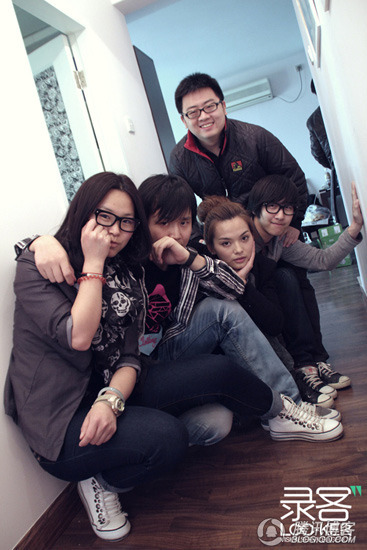 《殇情夜》片场花絮揭秘(图)_女性_腾讯网