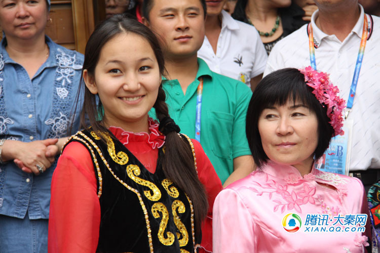 哈萨科斯坦“陕西村” 拥有老陕人的民族特色