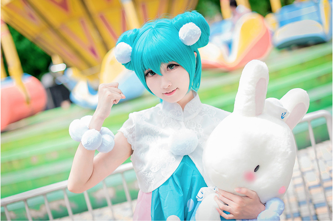 激萌白丝短裙小萝莉 初音未来绝美cos_游戏_腾讯网