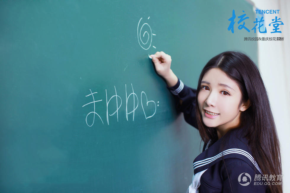 南昌大学校花郭晴玲图片