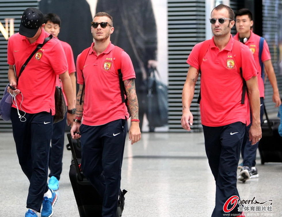 高清:恒大远征大连 雷内搞怪钻石吉拉哥俩好-充