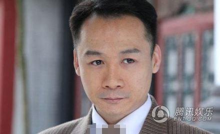 tvb演员戴耀明被曝在餐厅打工 10247982_640x640_437.jpg