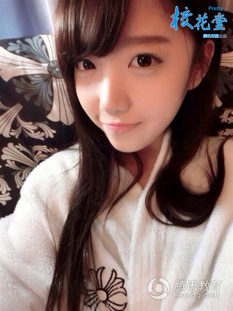 高清:河南大学校花系"萌妹子" 甜美可人
