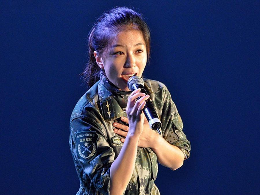 文工团女兵怎么进 10379054_980x1200_0.jpg