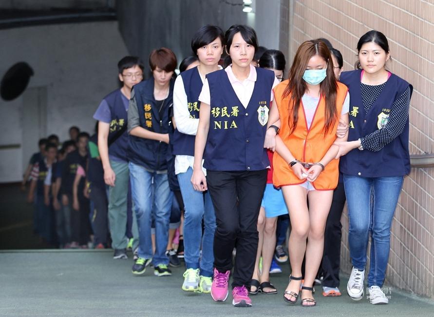 大陆<em>女子</em>赴台卖淫 <em>浙江</em>某校艺术<em>学院</em>女生涉案