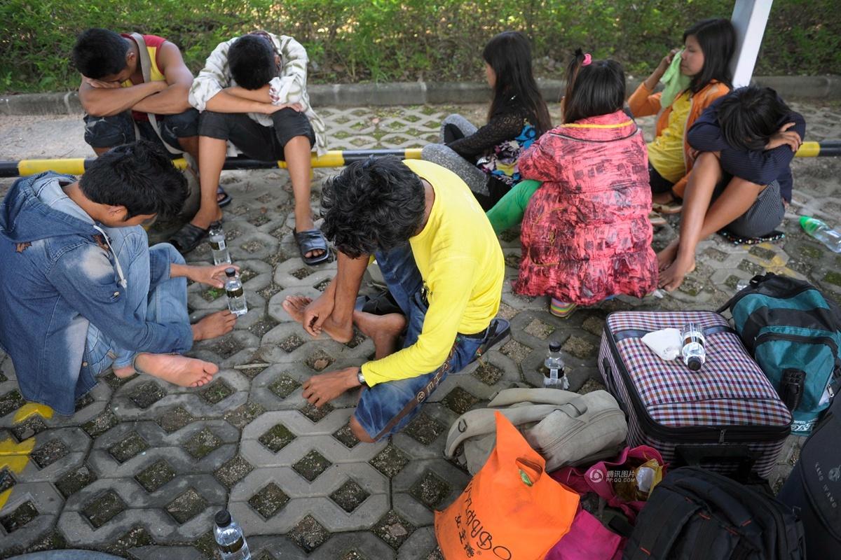 广东中山抓获8名外籍偷渡客和1名蛇头