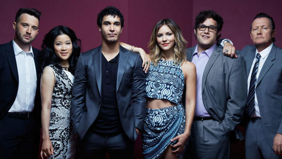 曝美剧起名选角趣闻 剧名《天蝎》也是黑客代