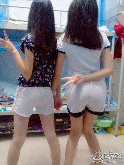 [我们都是深井冰20141004]据说两个妹纸代表两种人-BB姬