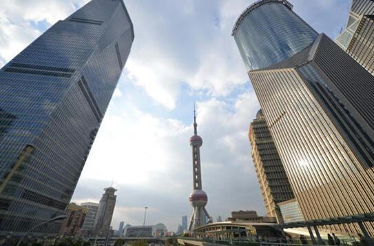 贫困生人均年收入_纽约人均年收入