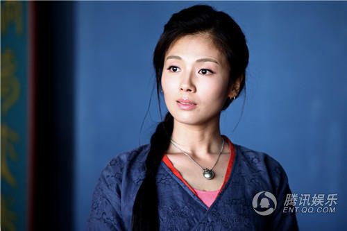 刘涛张嘉译领衔《花红花火》 谱女酿酒师传奇