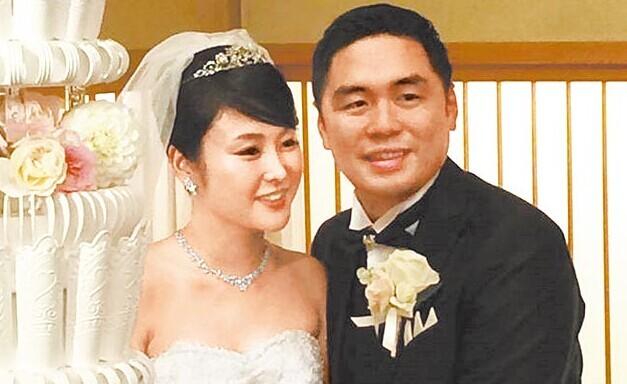 台湾30亿土豪王泉仁再闪婚新婚妻为佐藤麻衣