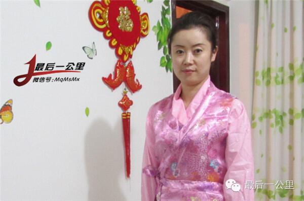 组图:喀什藏族美女特警 不爱红装爱警服