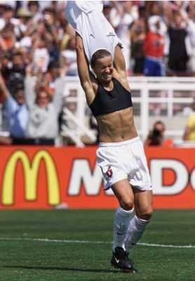 1999年女足世界杯主题曲_唐禹哲后援会