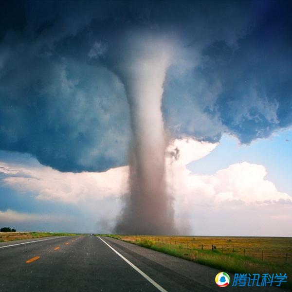 美国龙卷风形成的条件 11117551_980x1200_960.jpg