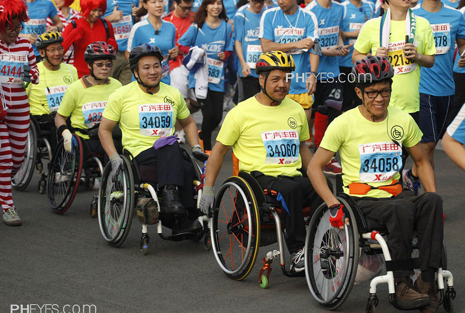 贫困生人均年收入_美国人人均年收入(3)