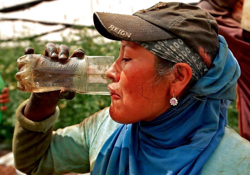 组图:实拍专供美国蔬菜墨西哥种植园:工作条件