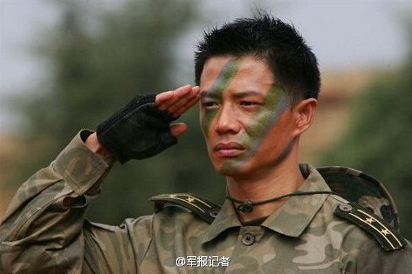 《士兵突击》袁朗:段奕宏