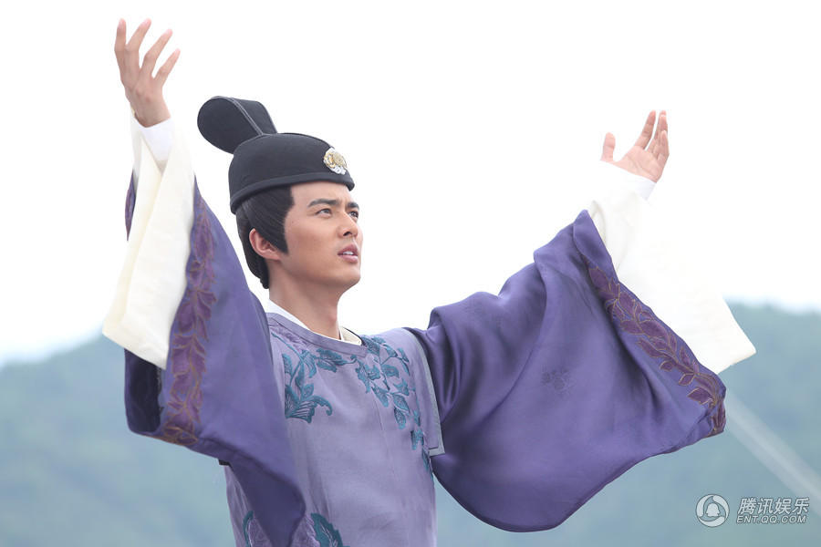叶祖新《美人制造》曝剧照 古装美男藏腹黑