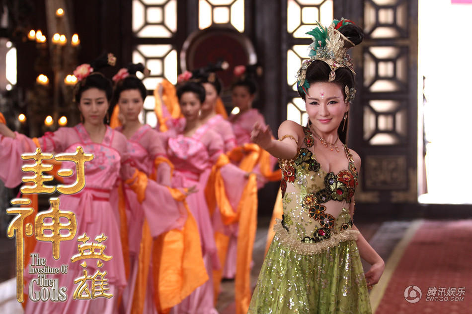演员郑亦桐性感图片_郑亦桐封神榜跳舞_郑亦桐古装图片