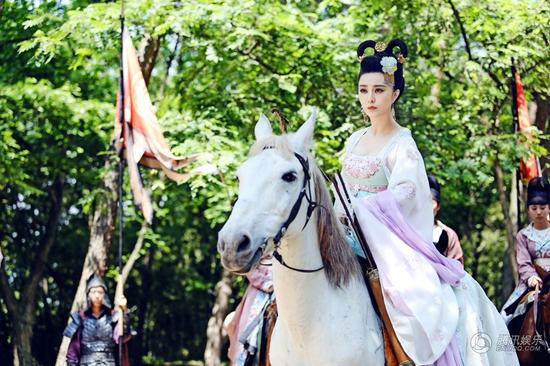 《武媚娘传奇》播放井喷 点击量破百亿创纪录