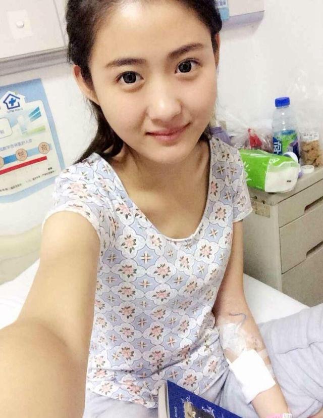 中国梦想秀李娜19岁最美癌症女孩离世 来自高陵姑娘李娜生前照片