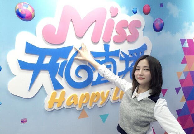 电竞选手周杰伦_职业电竞选手收入