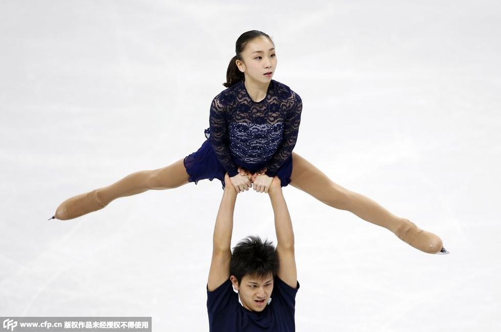 高清:四大洲花滑赛 双人滑亲密无间优雅起舞-衡
