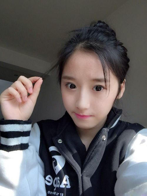 最美大学生照 11885664_980x1200_0.jpg