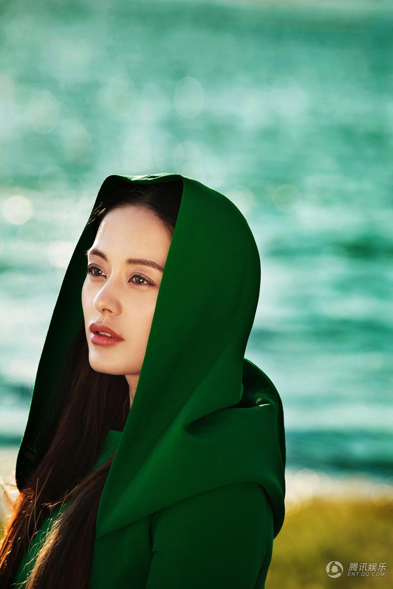 《大村官放飞梦想》获赞 村花王力可呼吁环保