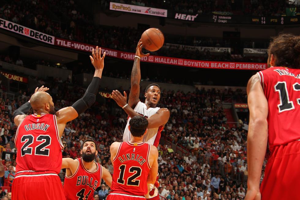 公牛主场玩了一把心跳!硬生生把热火从悬崖边推了下去