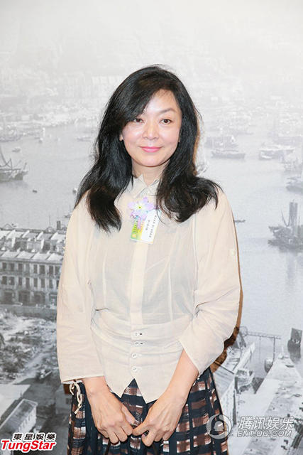 55岁小龙女陈玉莲显疲态 昔日神仙姐姐难敌岁月