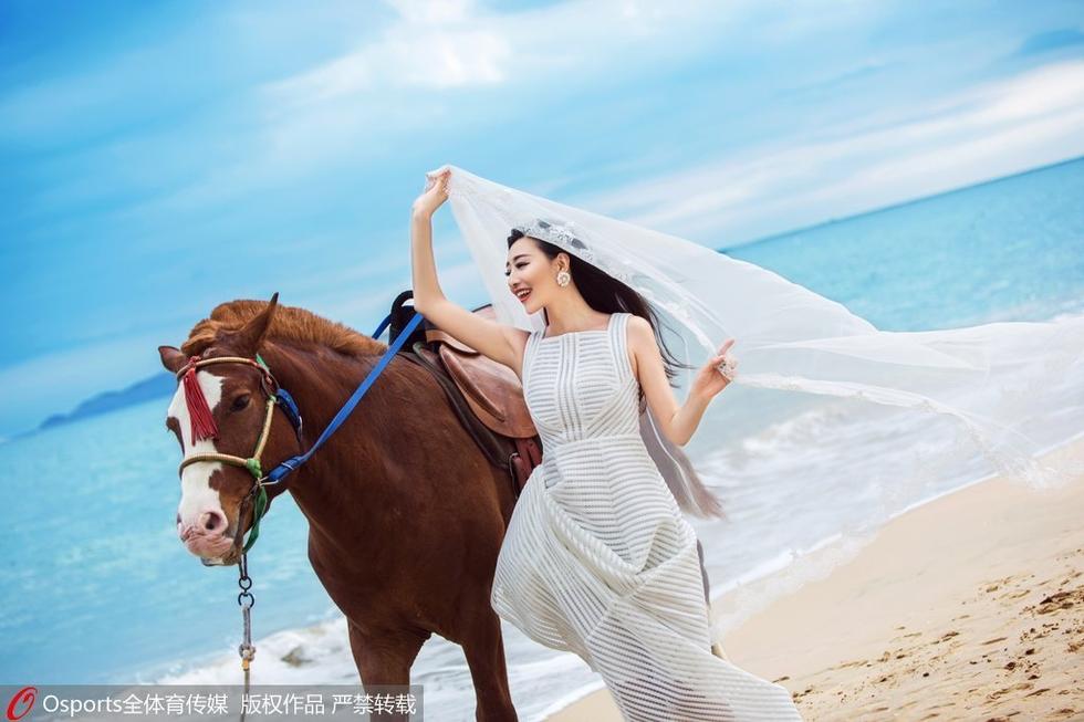 将欣的婚纱照_婚纱照风格