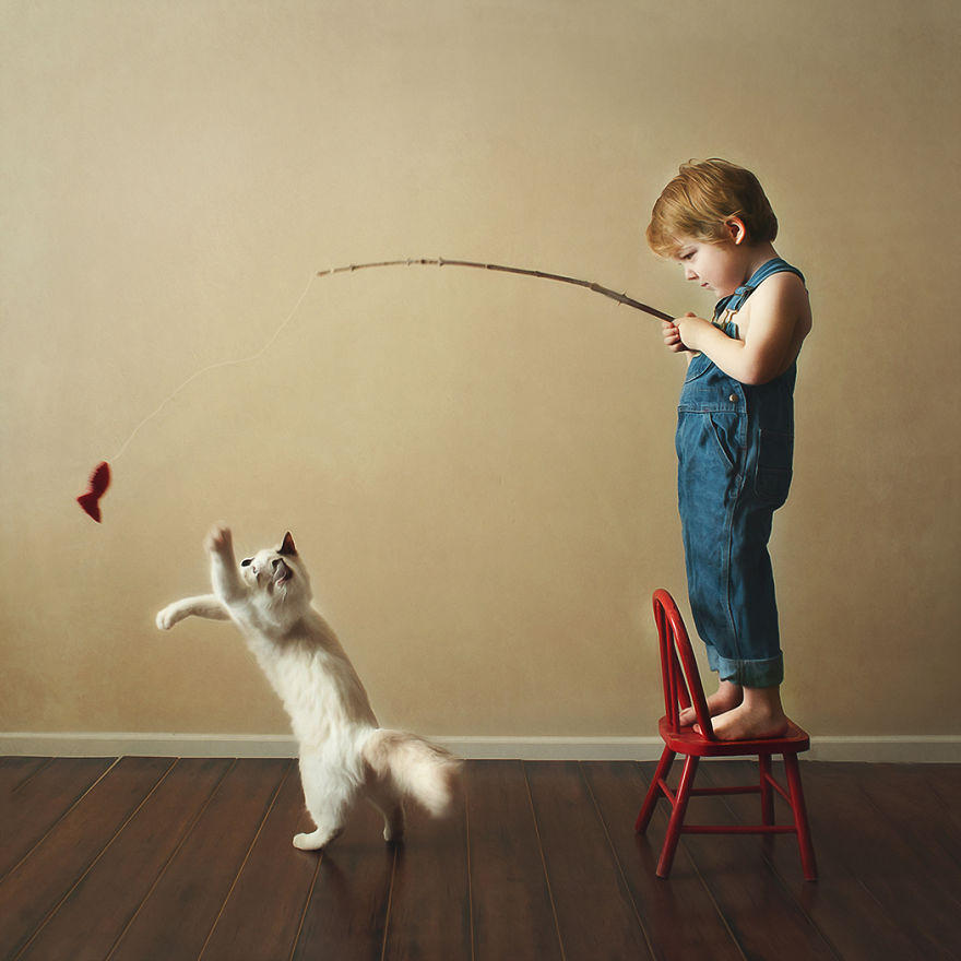 艺术摄影:孩子与猫的世界