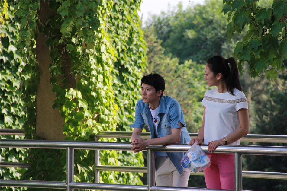 不容错过的激情碰撞 主客场形势对比与关键球员表现追踪报道