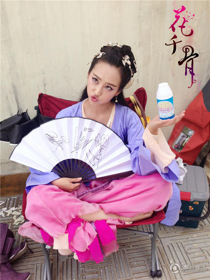 《花千骨》热播 李纯可爱照曝光极具反差萌