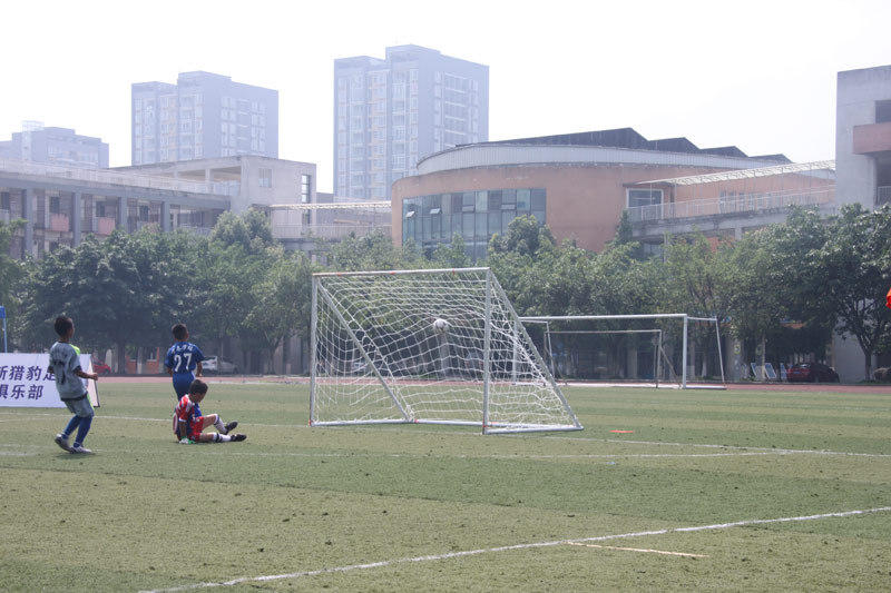 浙东爱生活_上虞站四川西南明宇俱乐部组织足